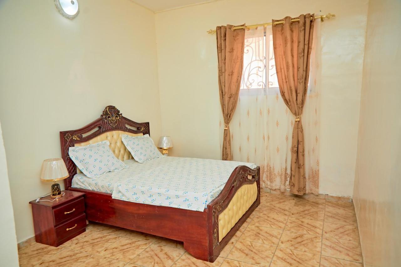 Appartement Avec Vue Panoramique Two Or Three Rooms Yaoundé Exteriér fotografie