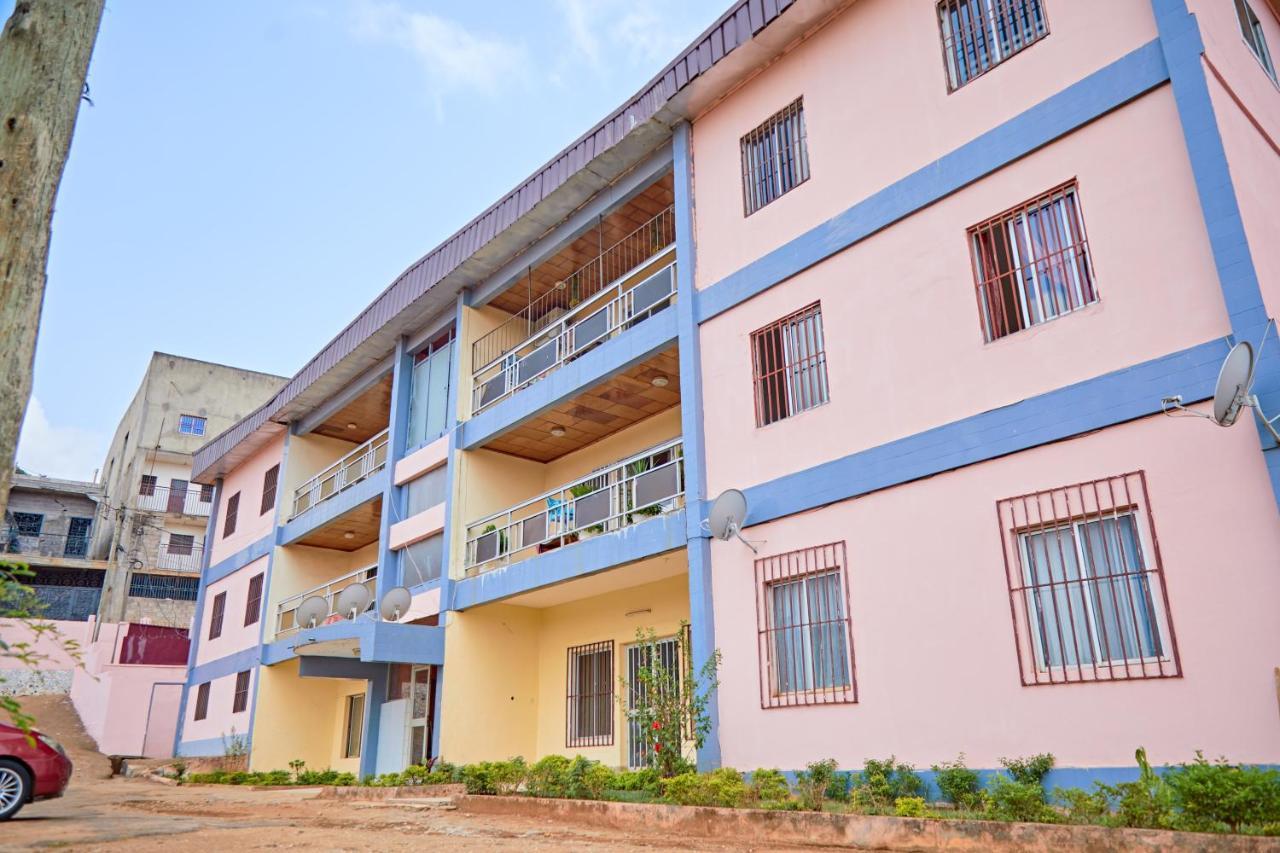 Appartement Avec Vue Panoramique Two Or Three Rooms Yaoundé Exteriér fotografie