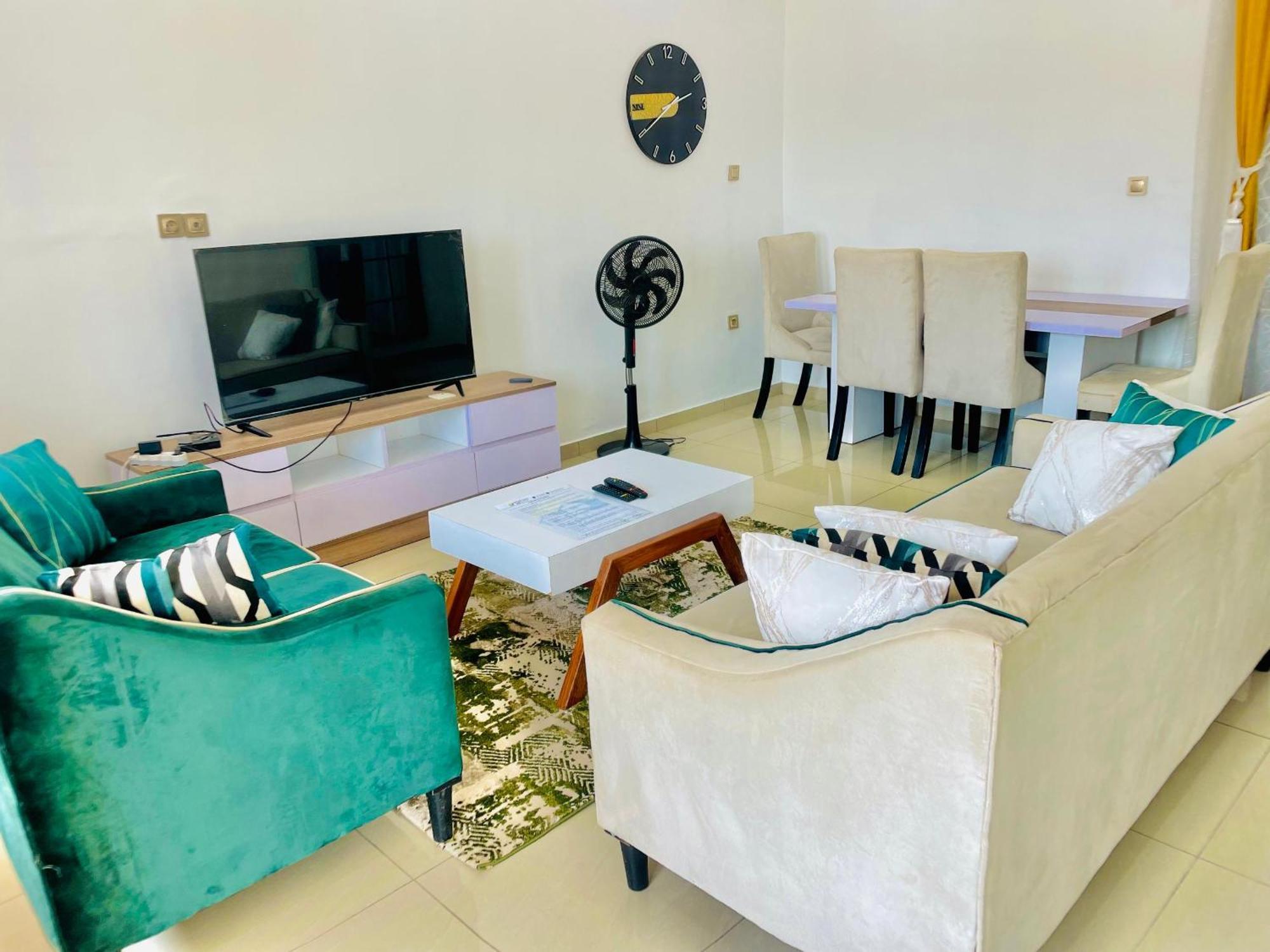 Appartement Avec Vue Panoramique Two Or Three Rooms Yaoundé Exteriér fotografie